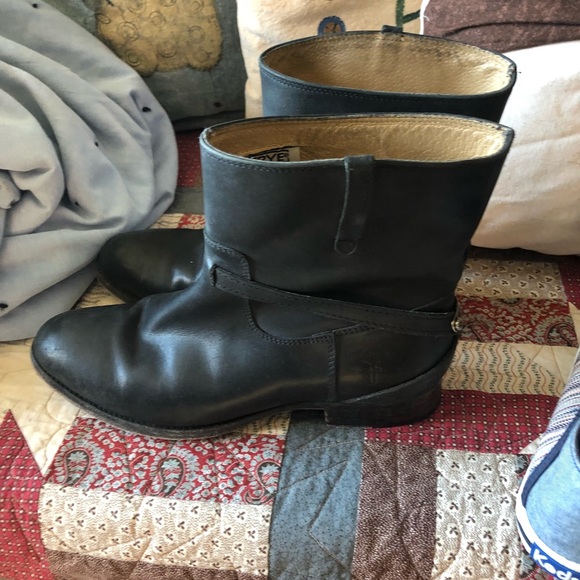 Frye black leather boots size 9 - Picture 3 of 15